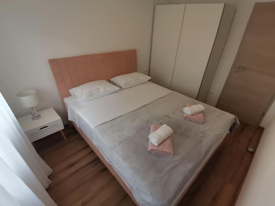 Apartment S Bibinje Bagian luar foto