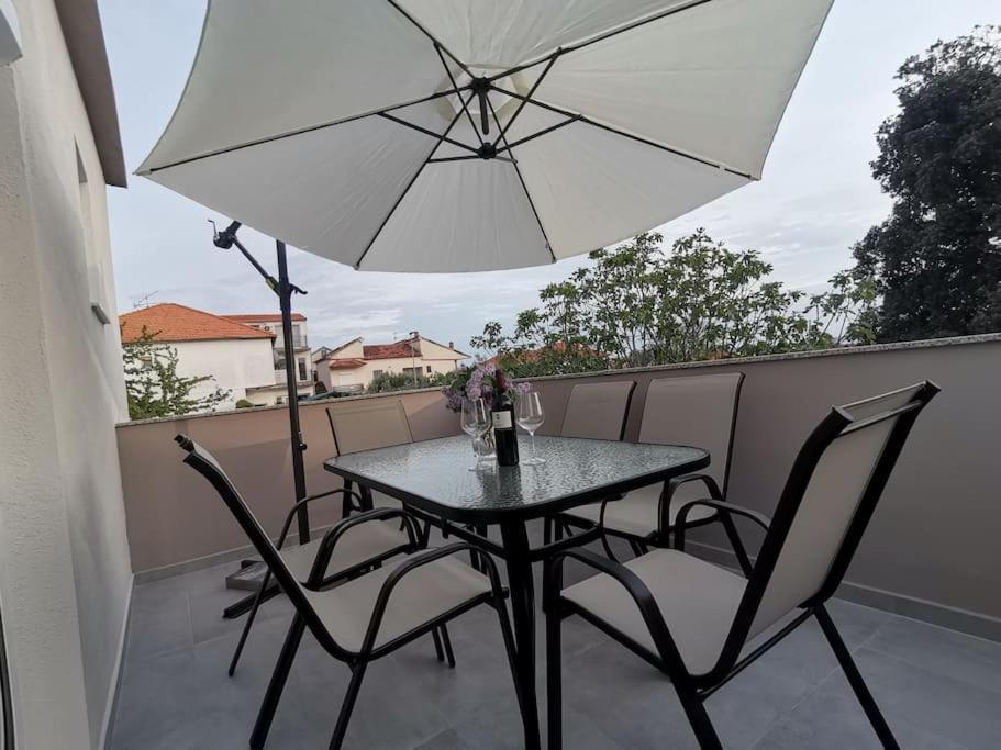Apartment S Bibinje Bagian luar foto